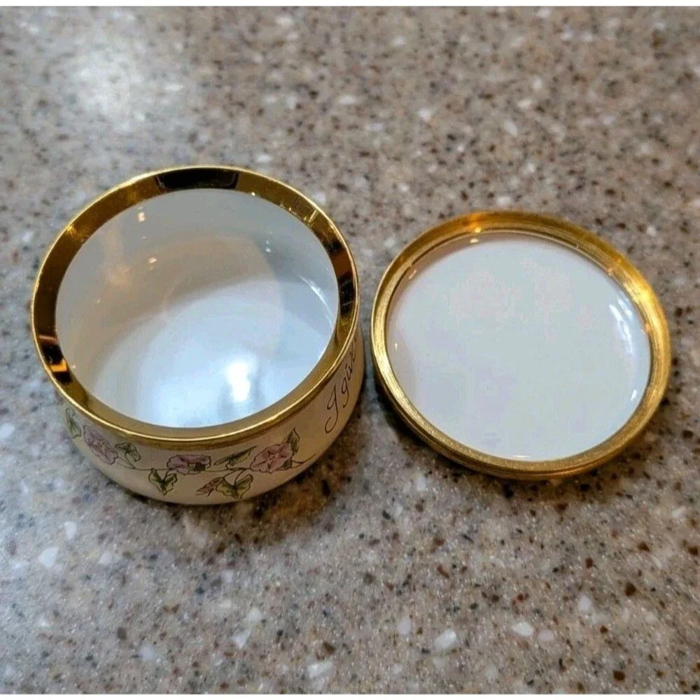 Crummles & Co. Made In England Handpainted Floral Round Enamel Trinket Pill Box - Picture 4 of 4
